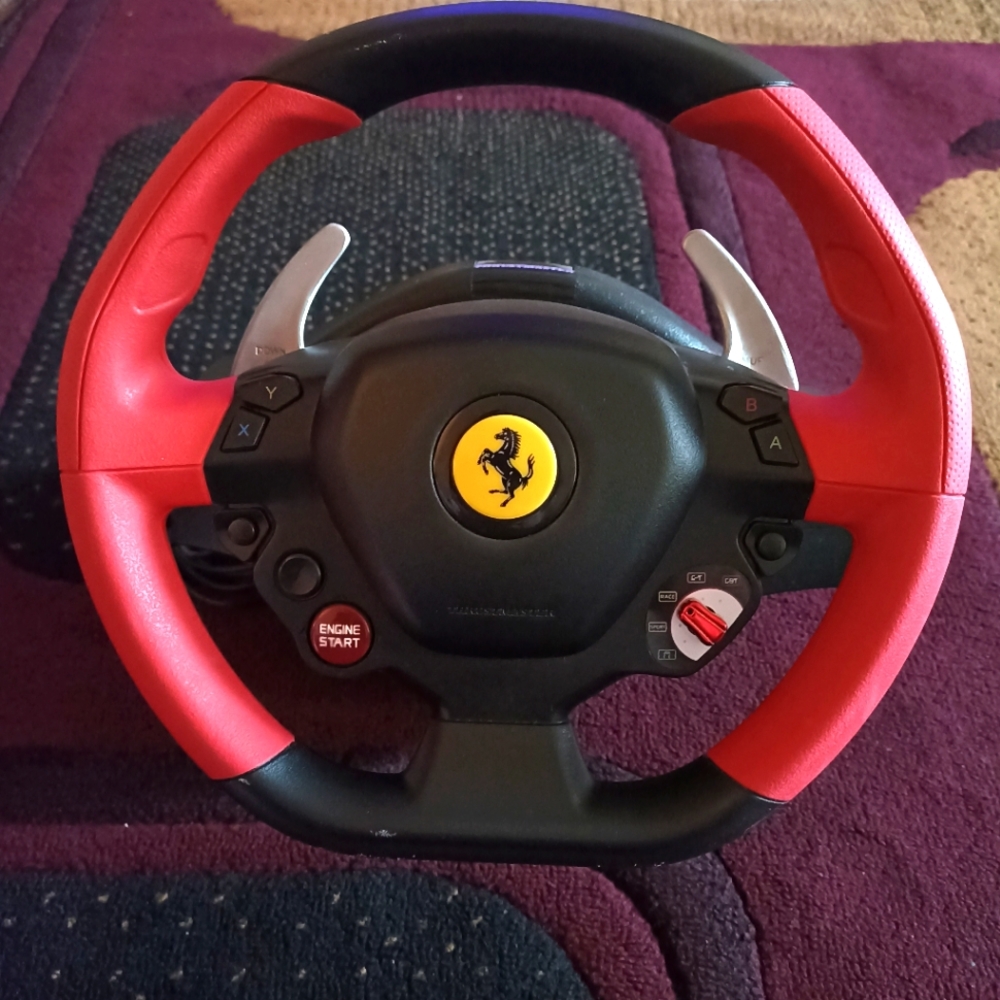 Thrustmaster Ferrari 458 spider racing wheel - Xbox One